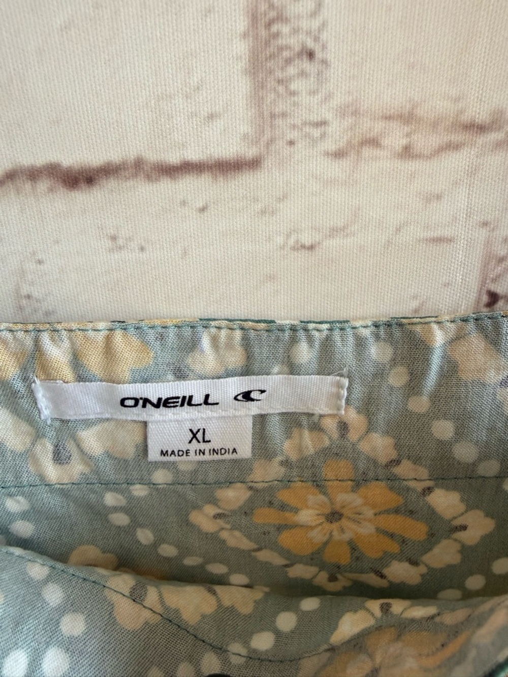 Floral Square-Neck Crop Top in Teal and Yellow - Picture 5 of 5